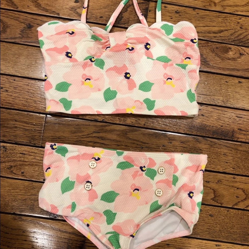 Bathing suit